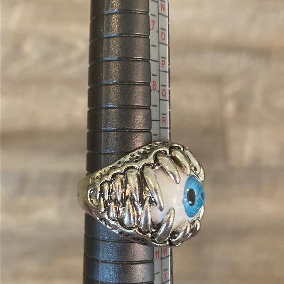 Silver Ring with Blue Eye Design - Picture 10 of 11